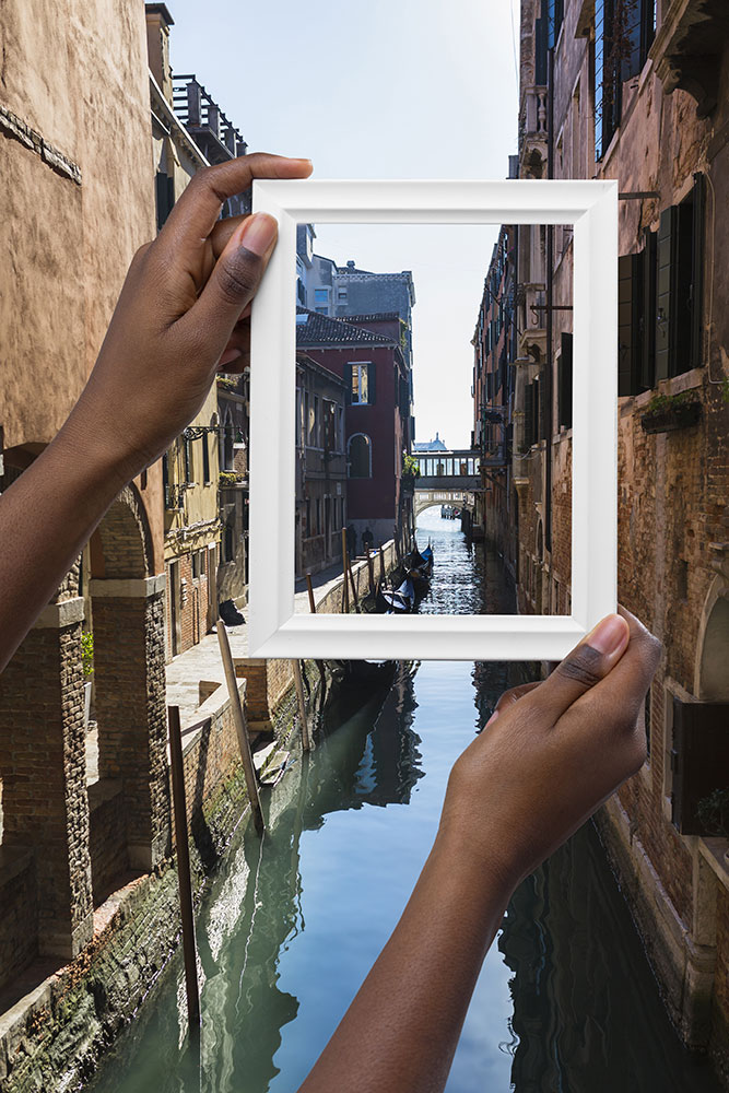 Custom Photo Framing Services in Ranchi  